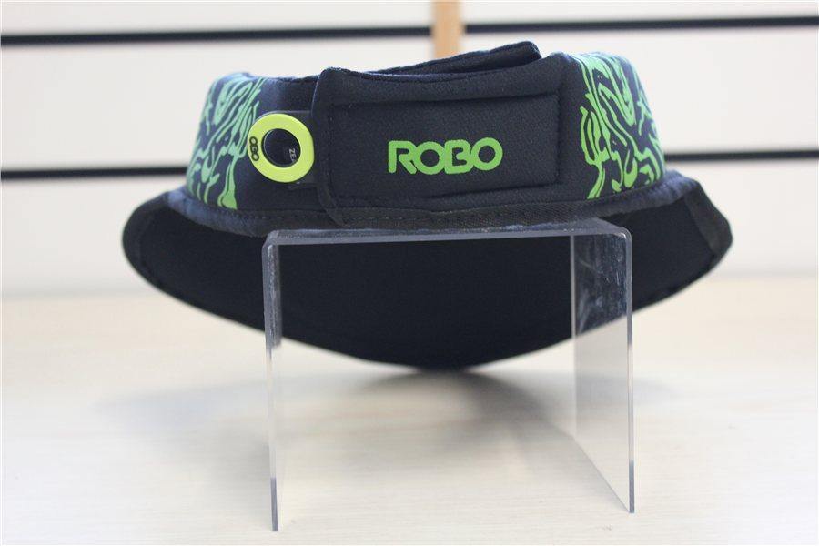 OBO ROBO Throat Guard with Bib